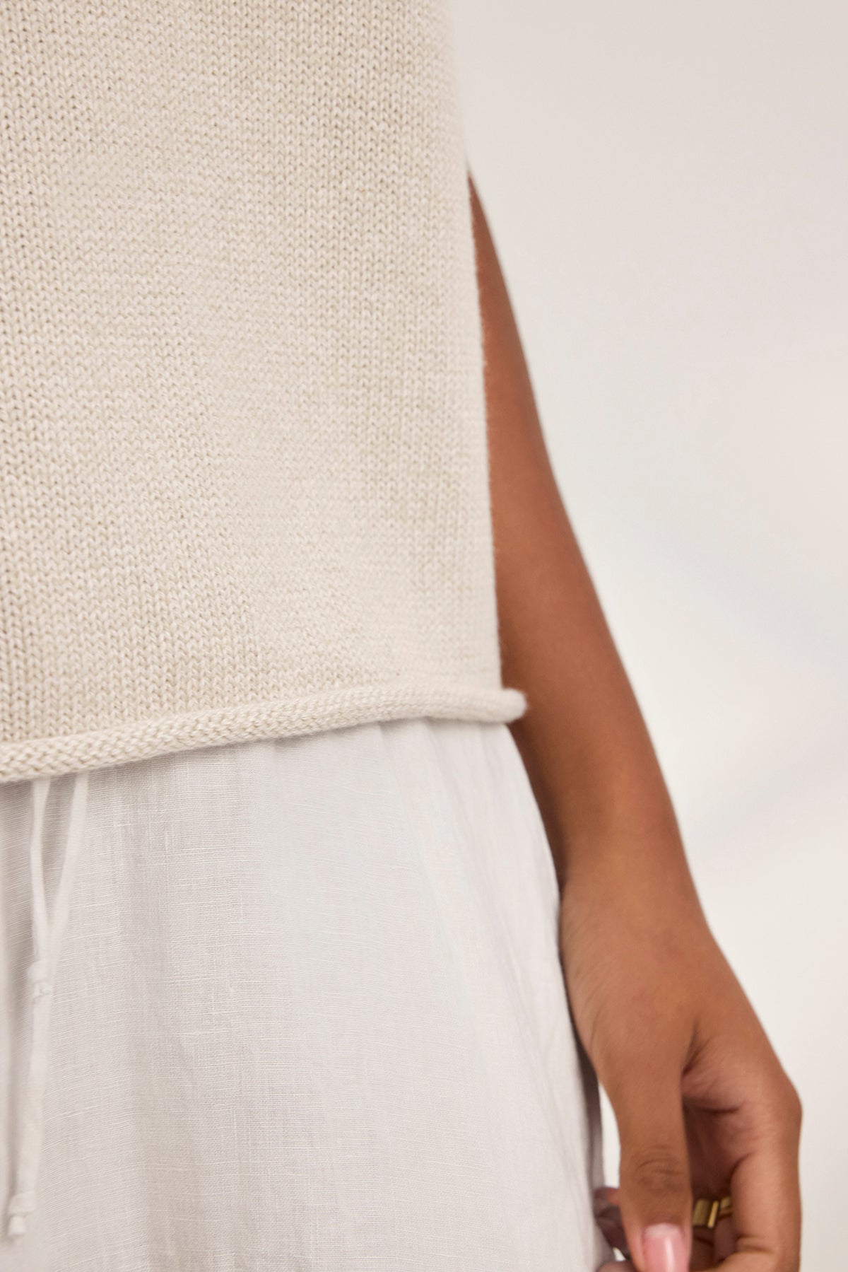 PAOLA SWEATER VEST