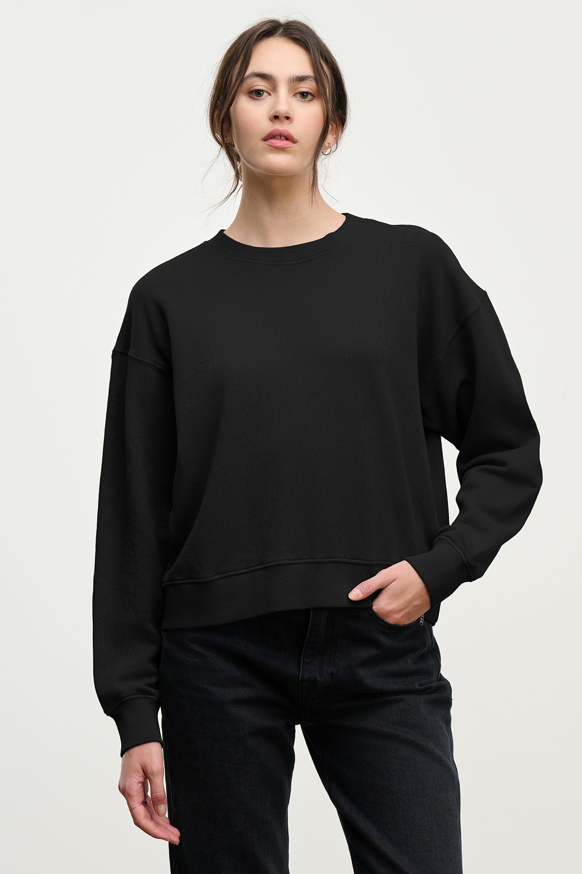 YNEZ SWEATSHIRT