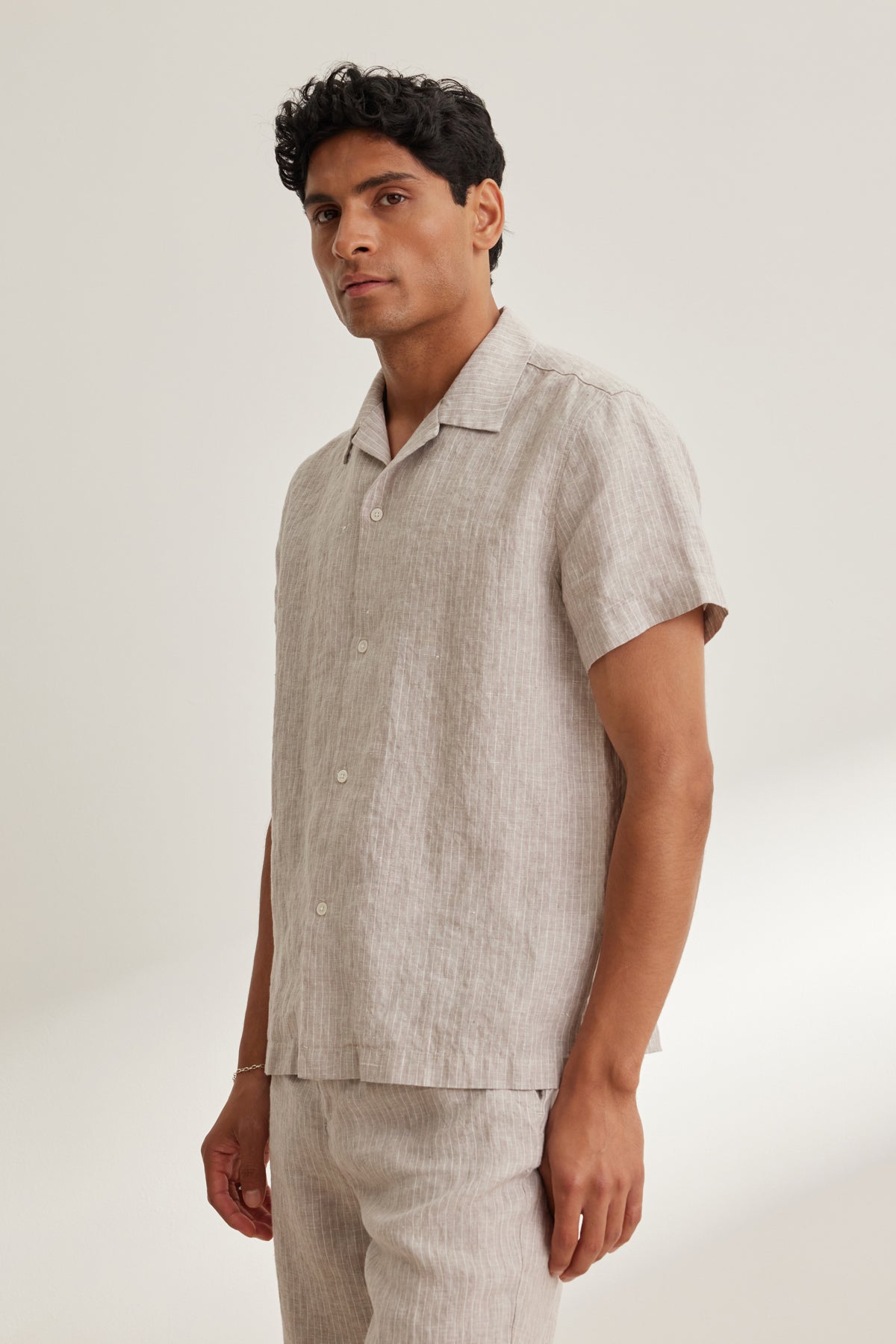 JULIUS LINEN BUTTON-UP SHIRT