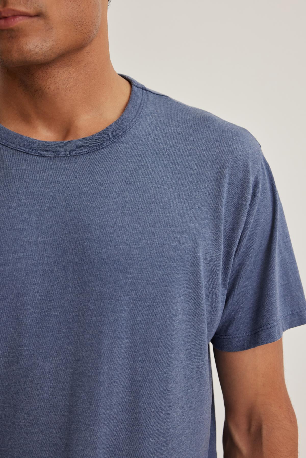 ZANDER TEE