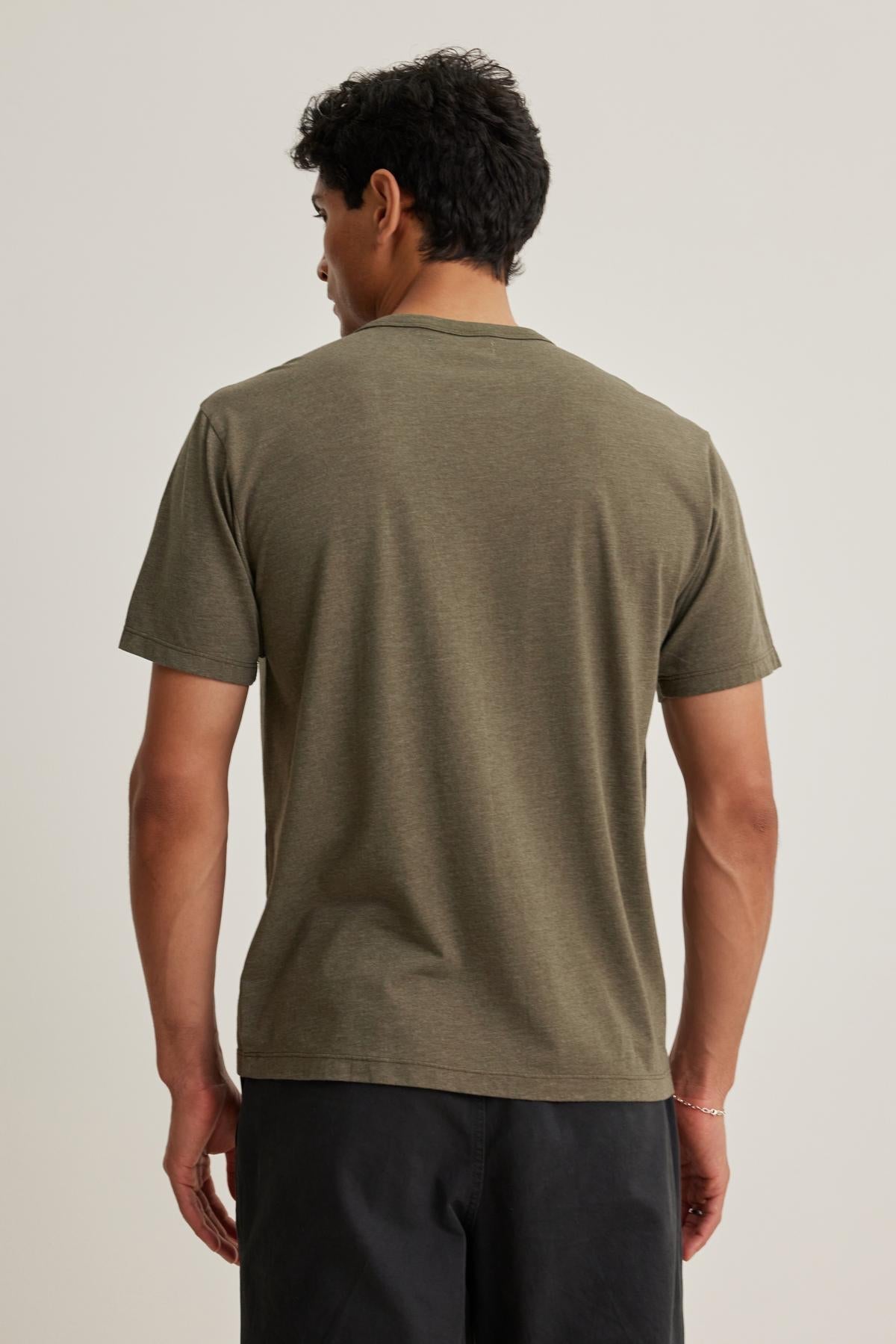 ZANDER TEE