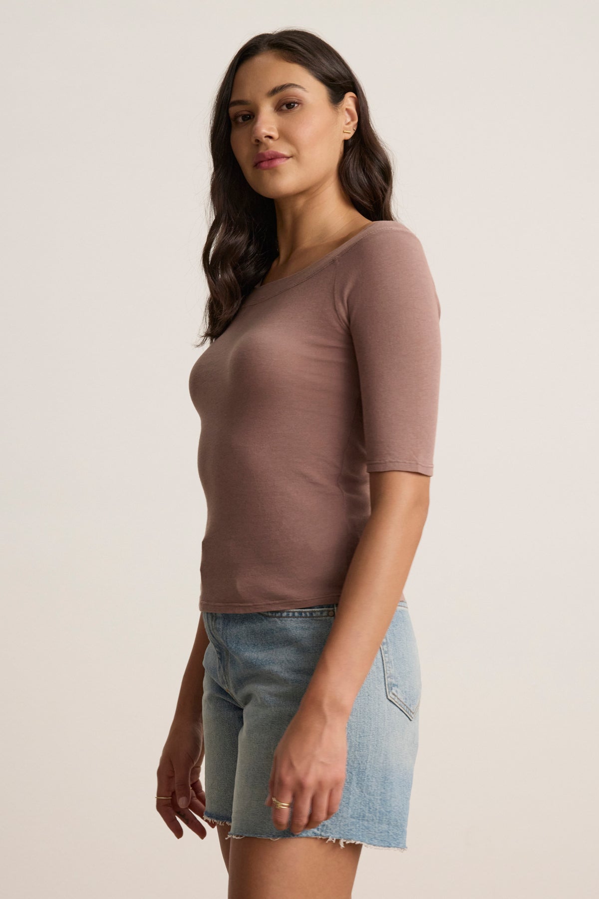 LUCILLE TEE